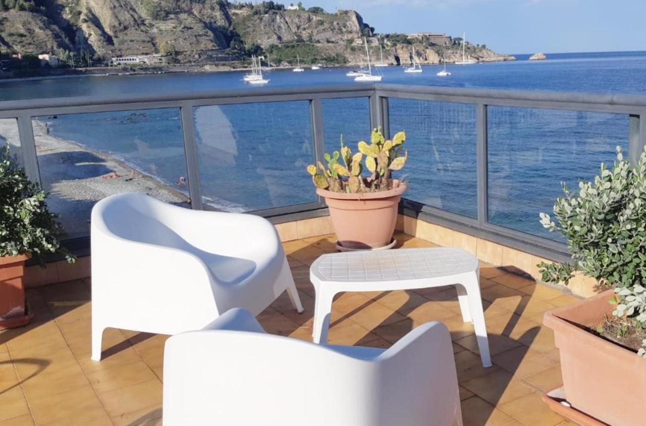 Sirina House Taormina Aparthotel ภายนอก รูปภาพ